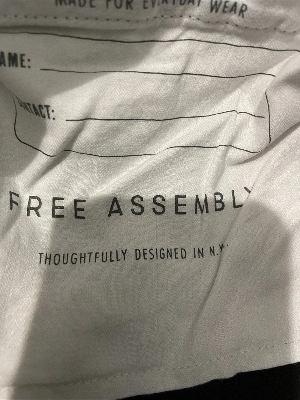 Free Assembly tailored black